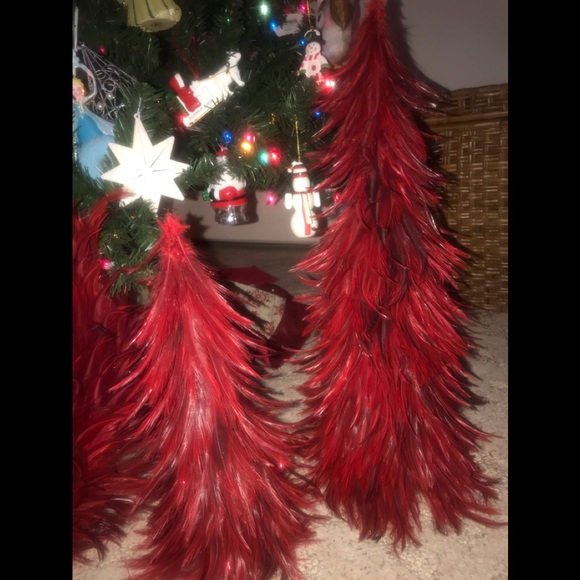 better homes and gardens Christmas red feather wreath and trees lightweight - Picture 5 of 8